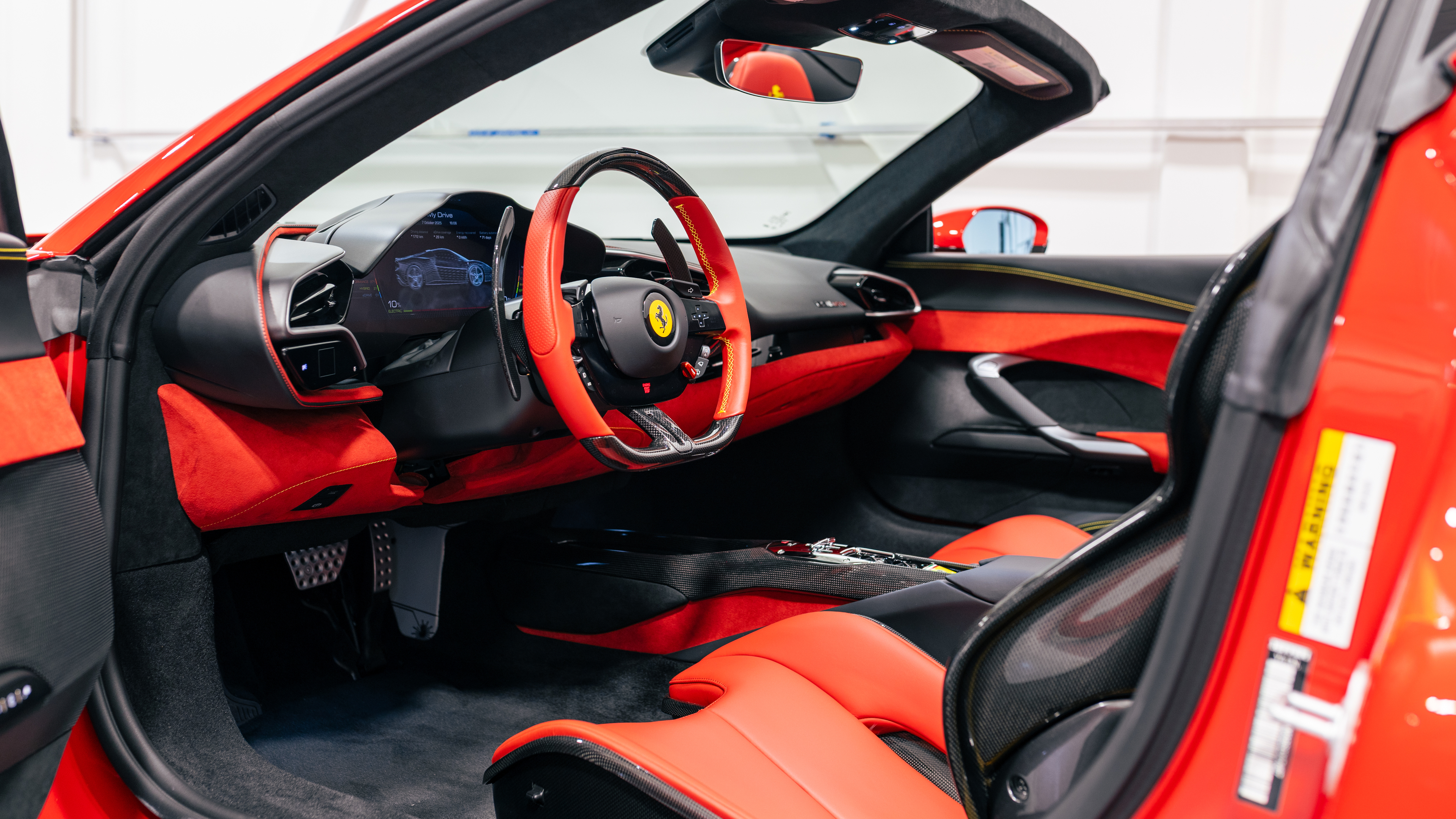 Ferrari 296 GTS 2025