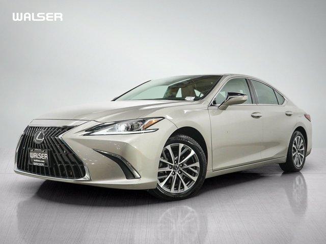 Lexus ES 2024