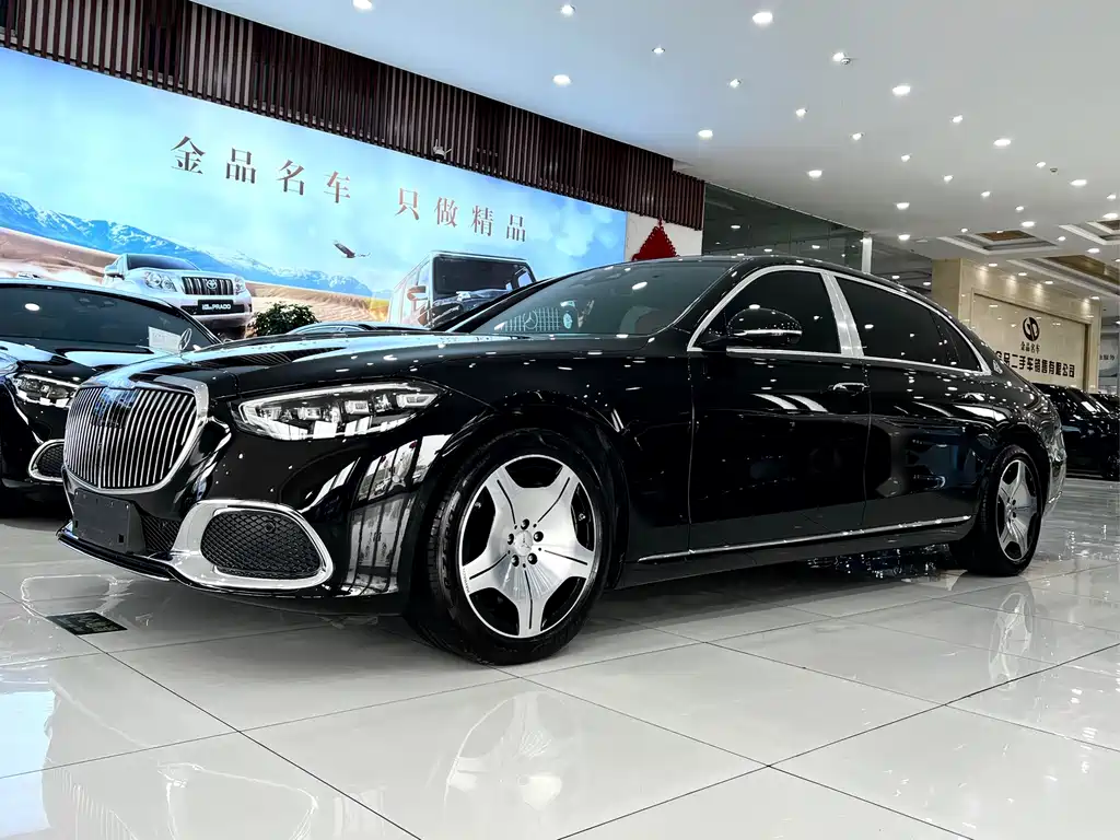 Mercedes-Benz Maybach S-Класс 2023