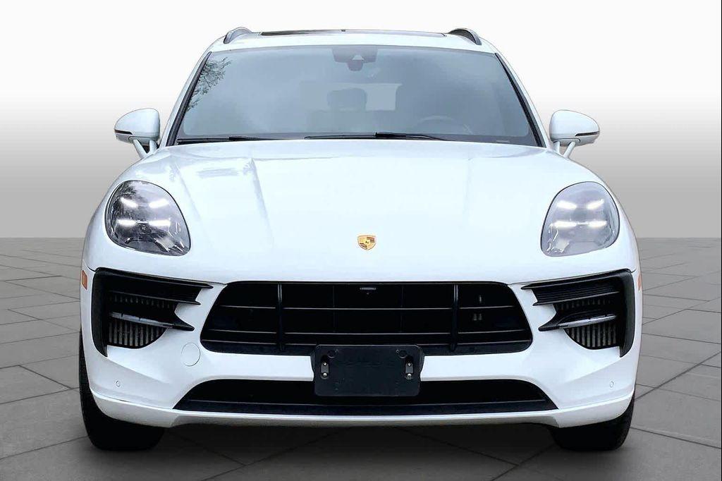 Porsche Macan 2021