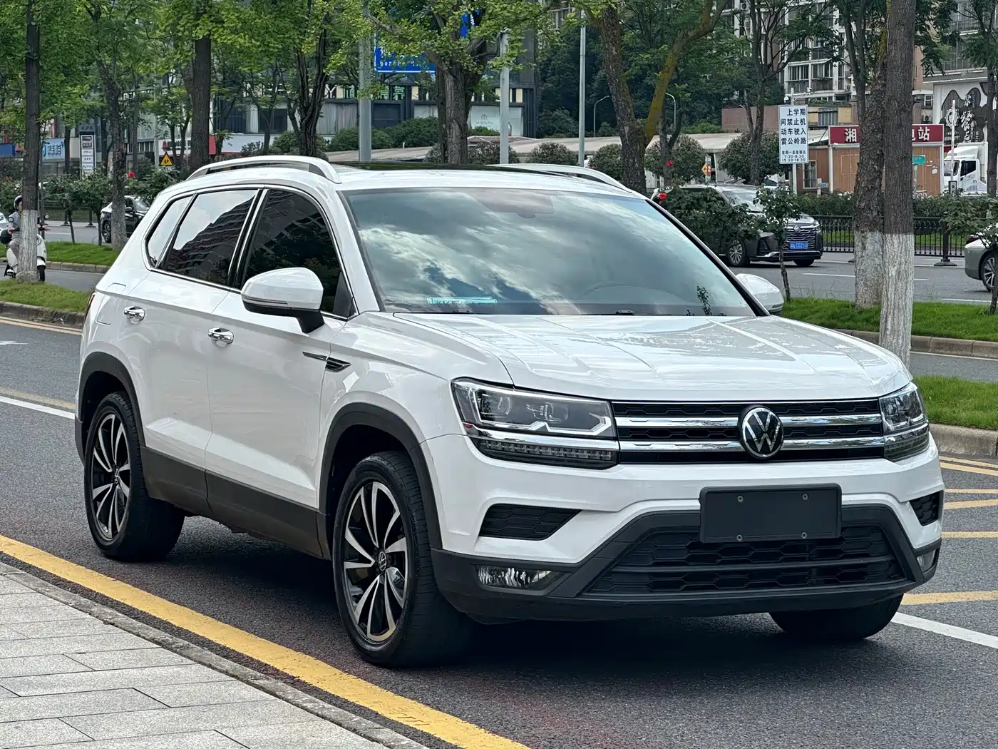 Volkswagen Tharu 2022