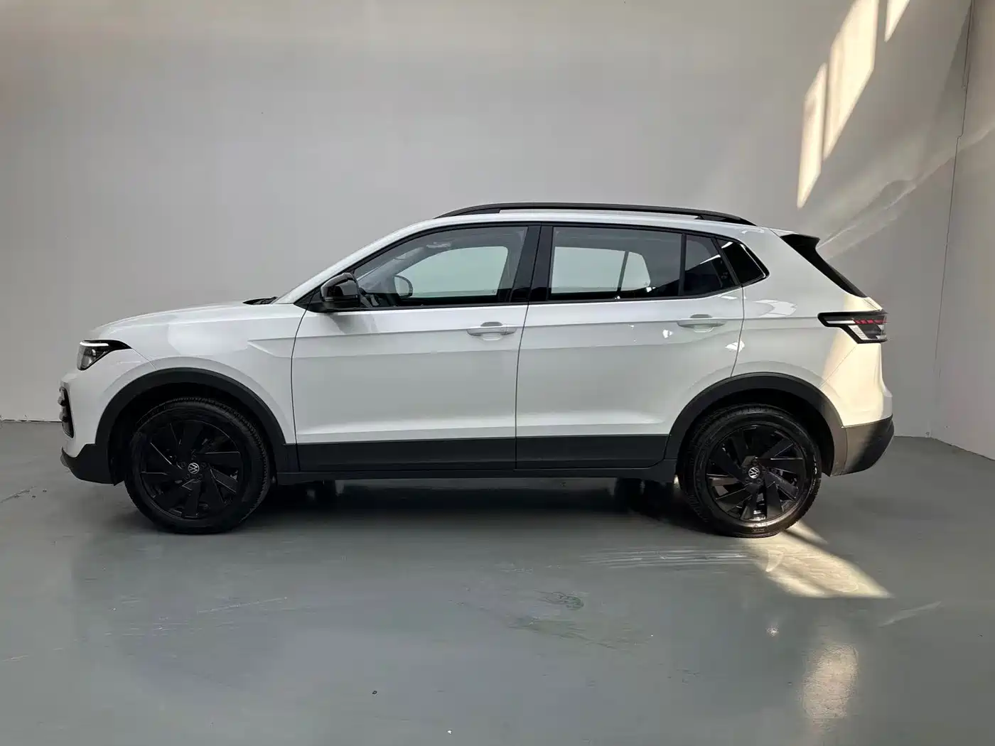Volkswagen Tharu 2025