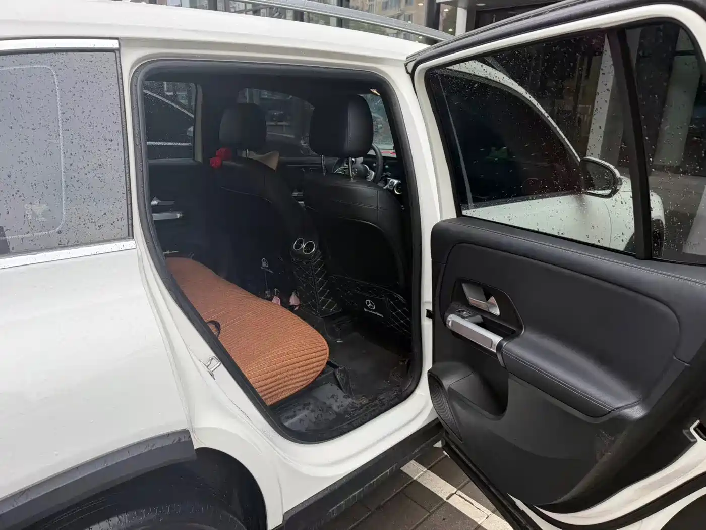 Mercedes-Benz GLB 2021
