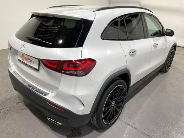 Mercedes-Benz GLA 200 2021