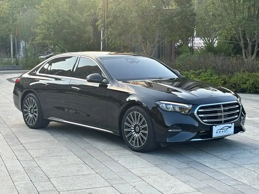 Mercedes-Benz E-Класс 2024