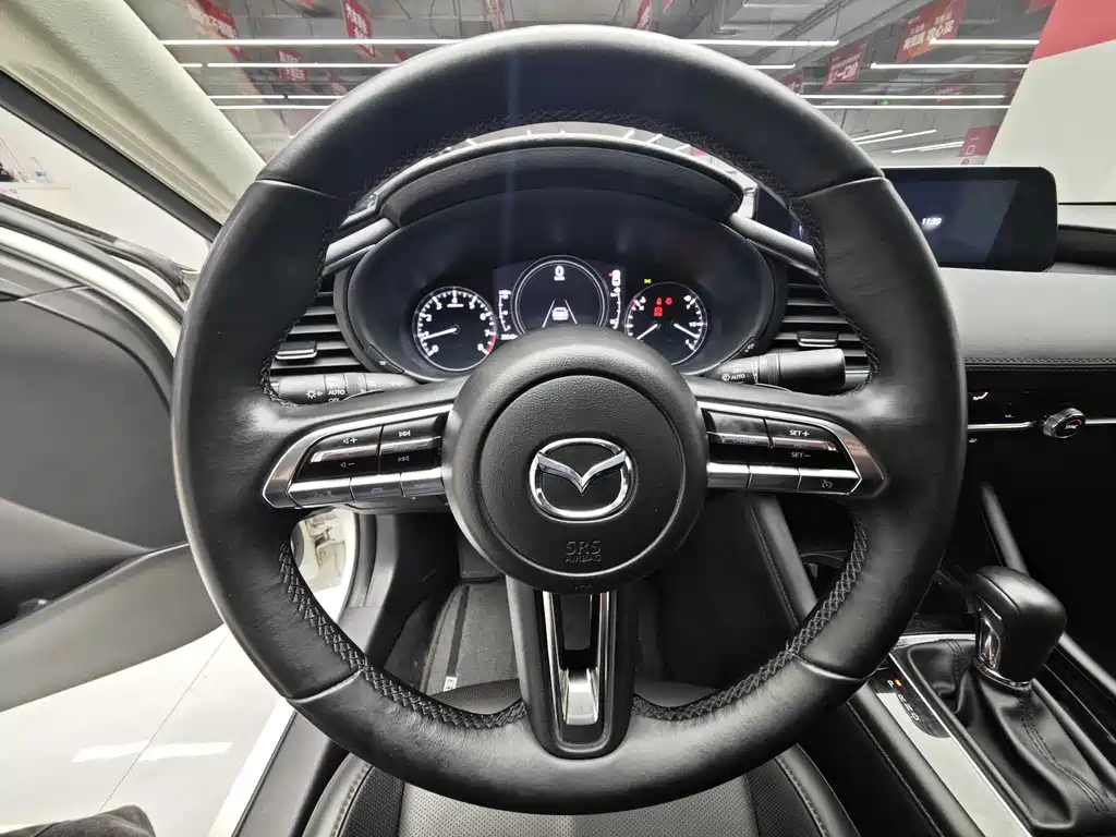 Mazda 3 2024