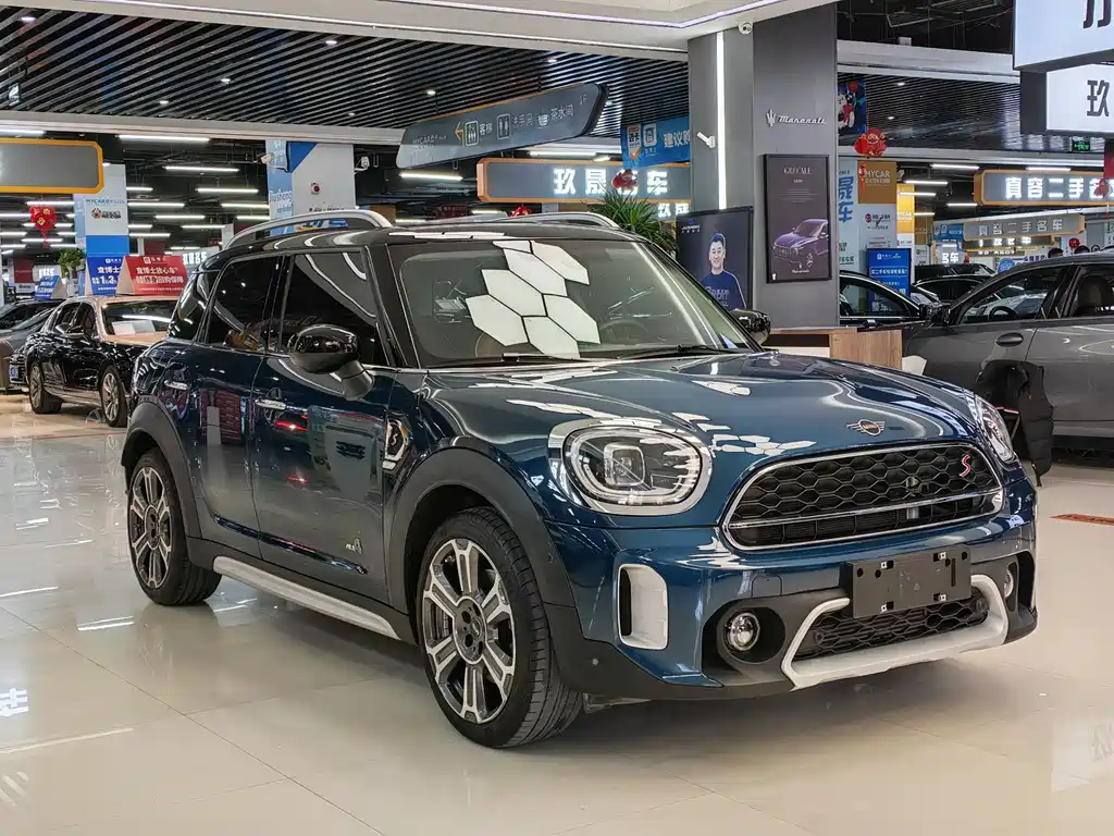 Mini Countryman 2021
