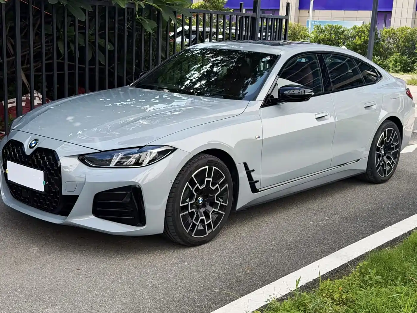 BMW 4 серии 2025