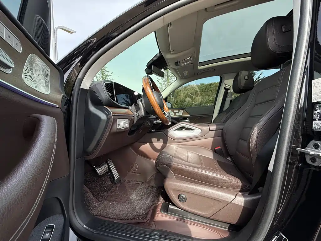 Mercedes-Benz GLS 2021