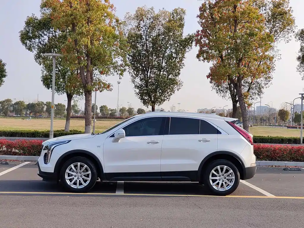 Cadillac XT4 2021