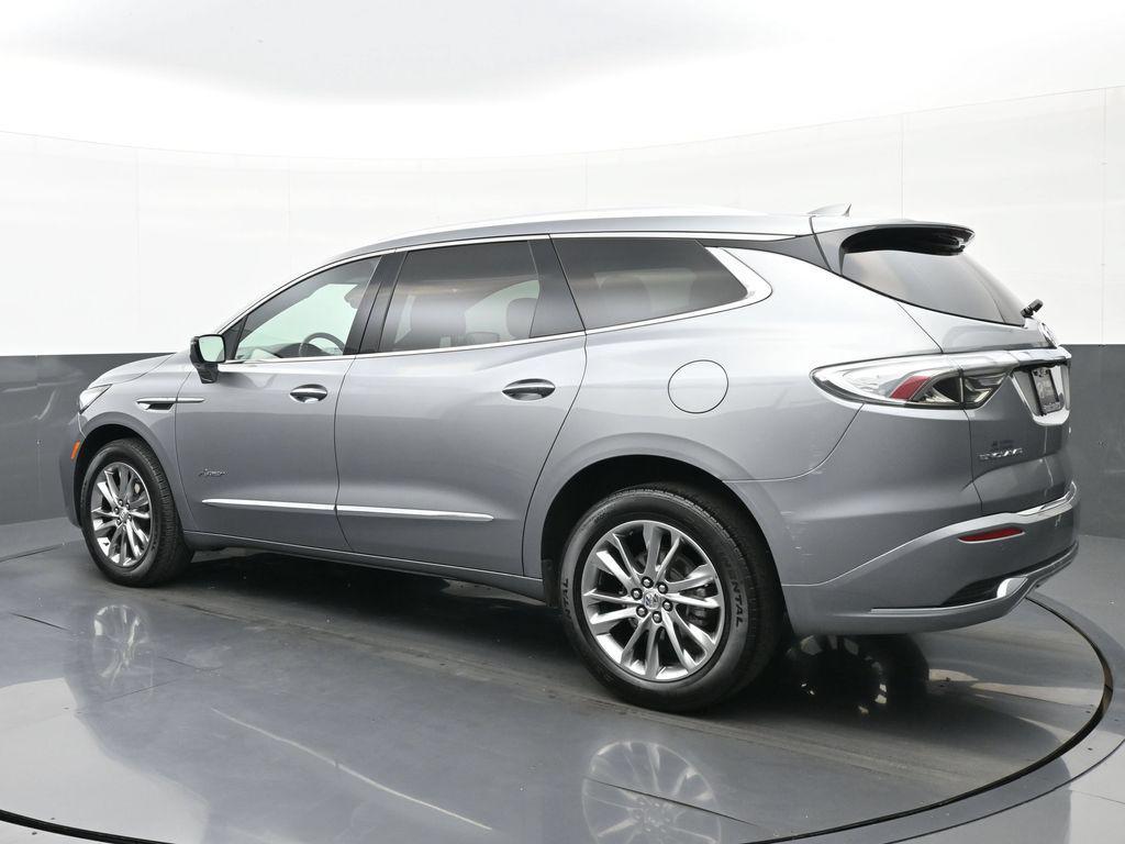 Buick Enclave 2024