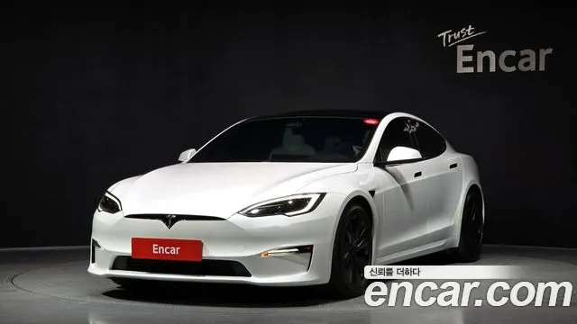 Tesla Model S 2023