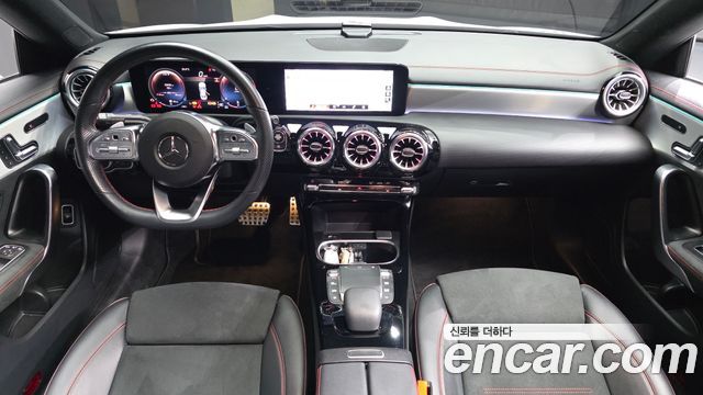 Mercedes-Benz CLA 2023