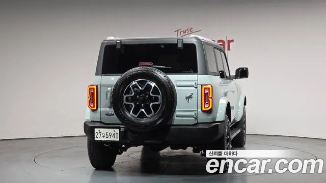 Ford Bronco 2024