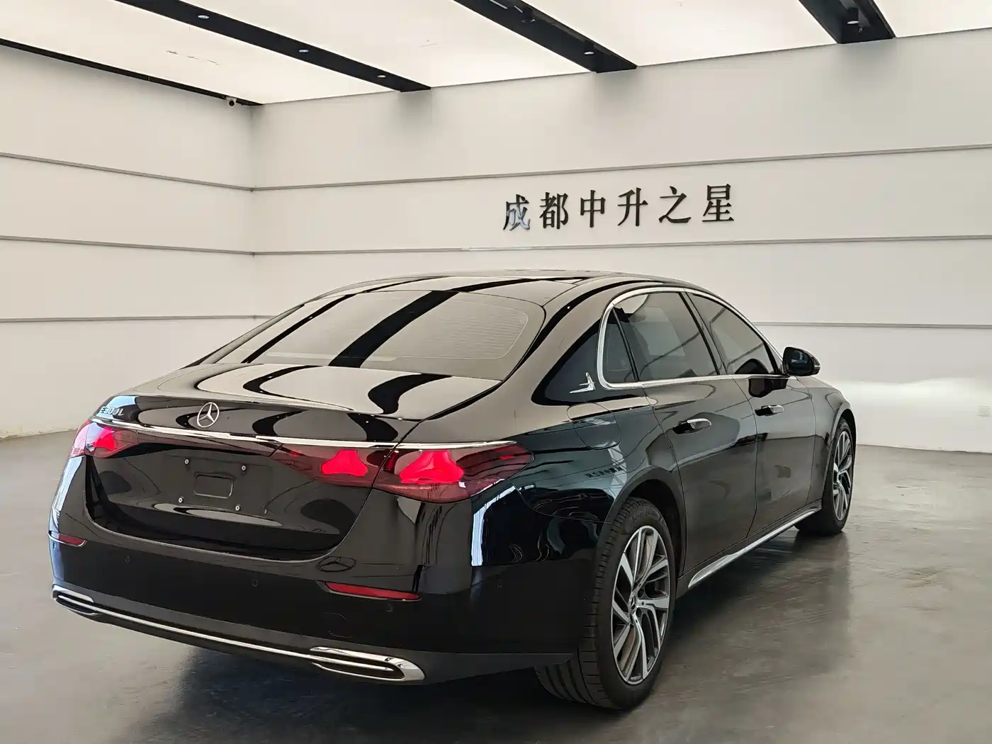 Mercedes-Benz E-Класс 2024