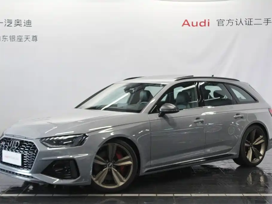 Audi RS 4 2024