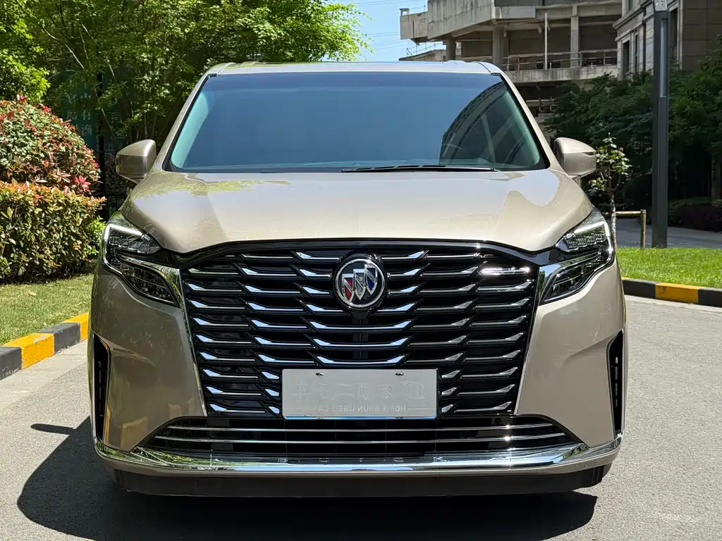 Buick GL8 2024