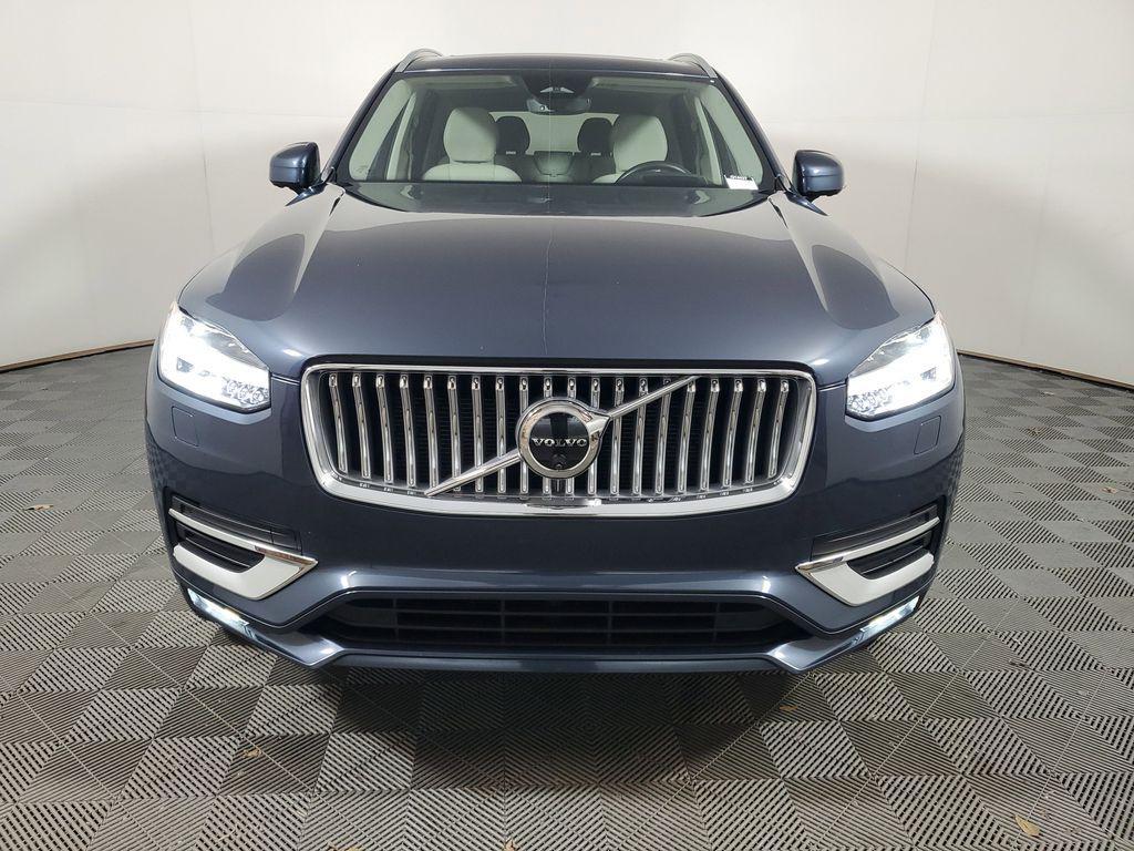 Volvo XC90 2025