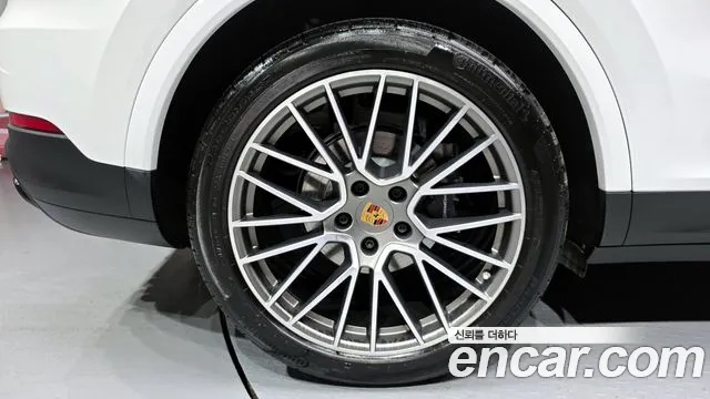 Porsche Cayenne 2023