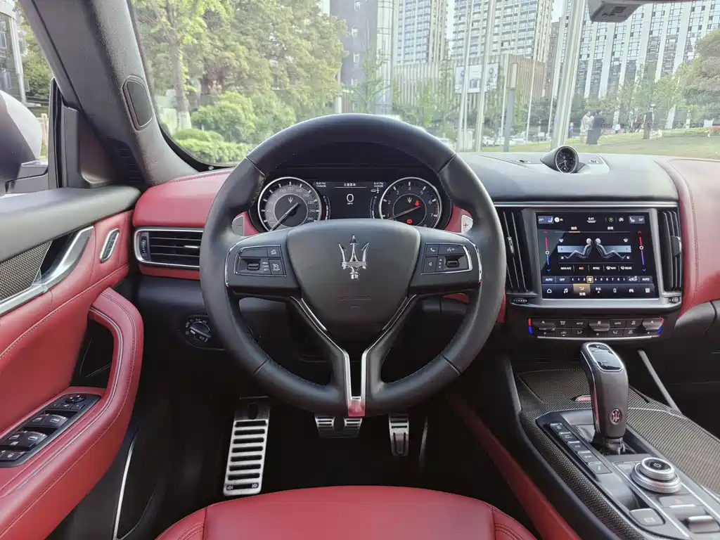 Maserati Levante 2021
