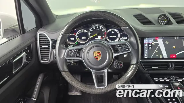 Porsche Cayenne 2020