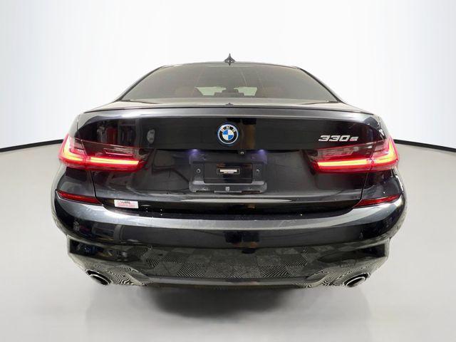 BMW 330 2022