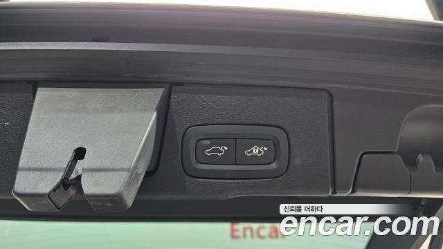 Volvo XC60 2021