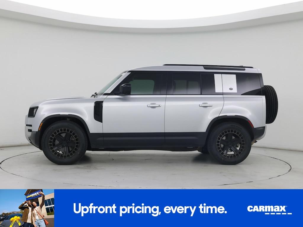 Land Rover Defender 2022