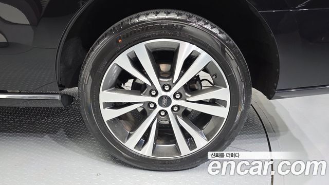 Ford Expedition 2021