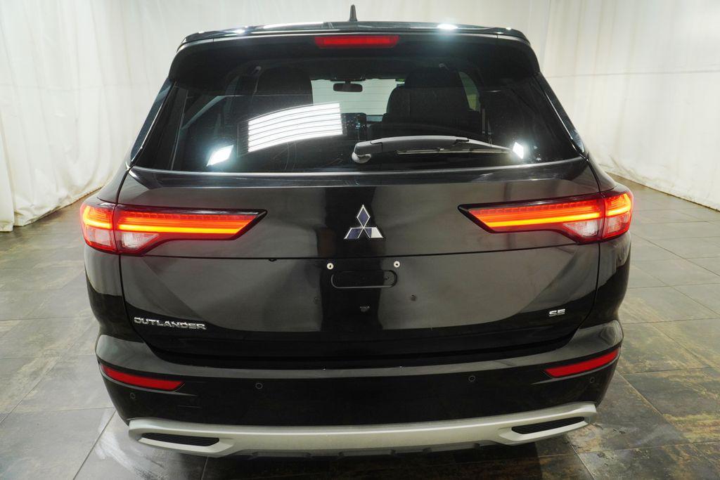 Mitsubishi Outlander 2024