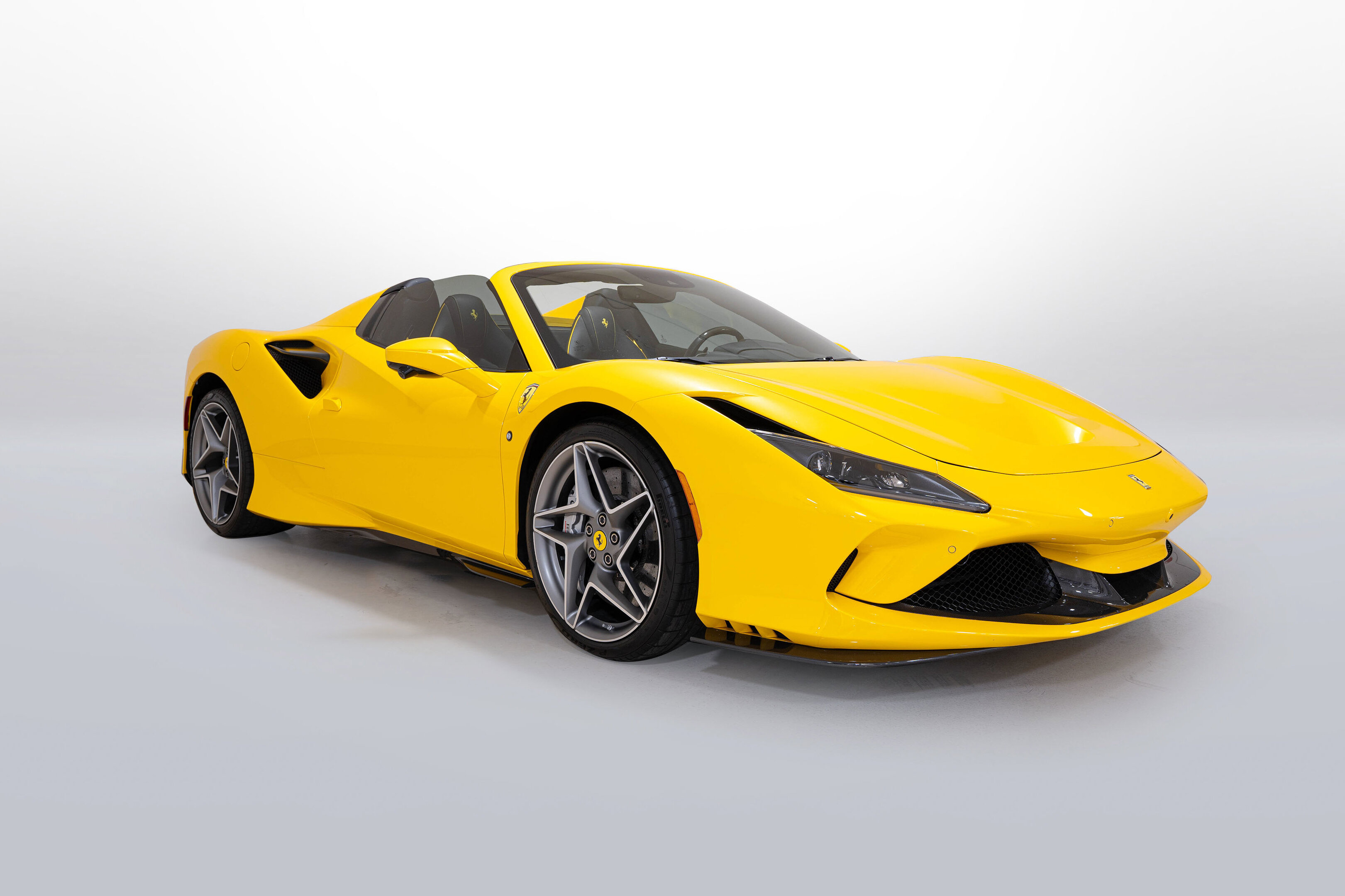 Ferrari F8 2021