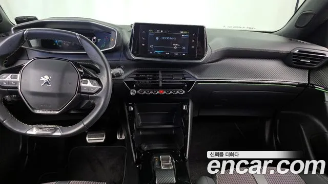 Peugeot 2008 2022