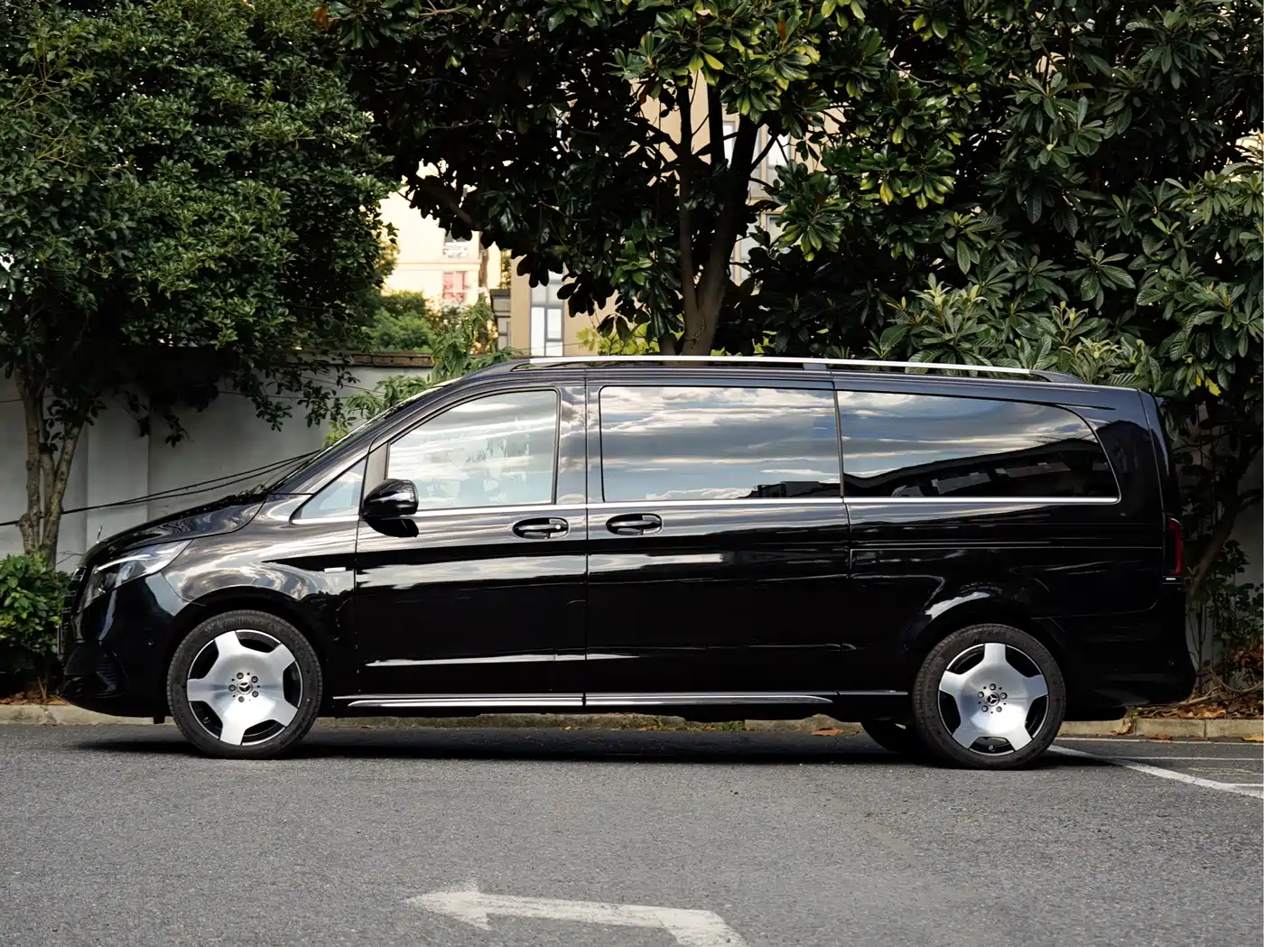 Mercedes-Benz V-Класс 2025