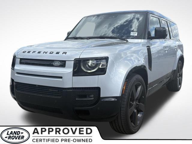 Land Rover Defender 2023