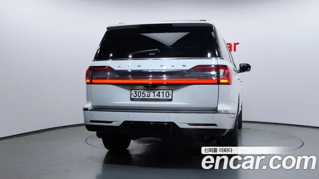Lincoln Navigator 2020