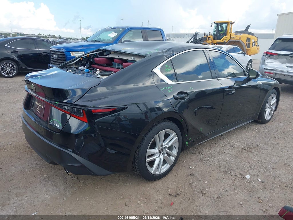 Lexus IS 300 2023