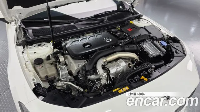 Mercedes-Benz CLA 2024