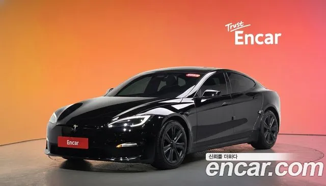 Tesla Model S 2023