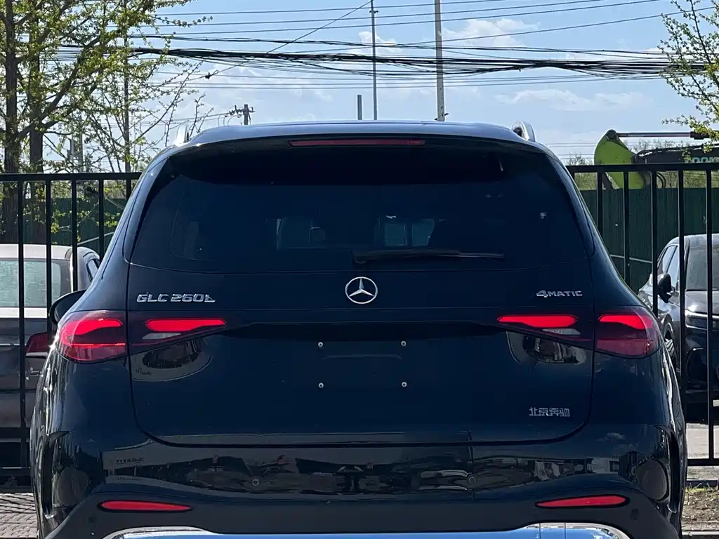 Mercedes-Benz GLC 2024