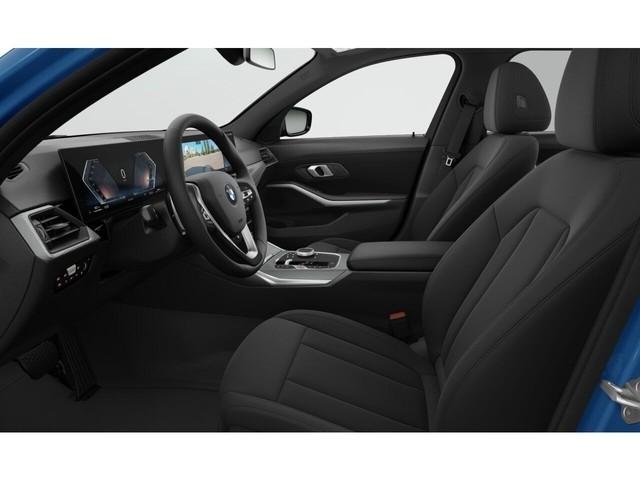 BMW 318 2024
