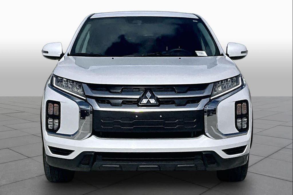 Mitsubishi Outlander Sport 2024