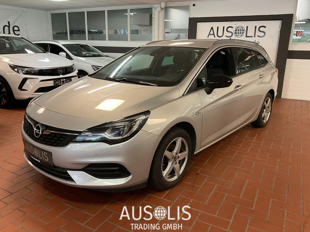 Opel Astra 2022