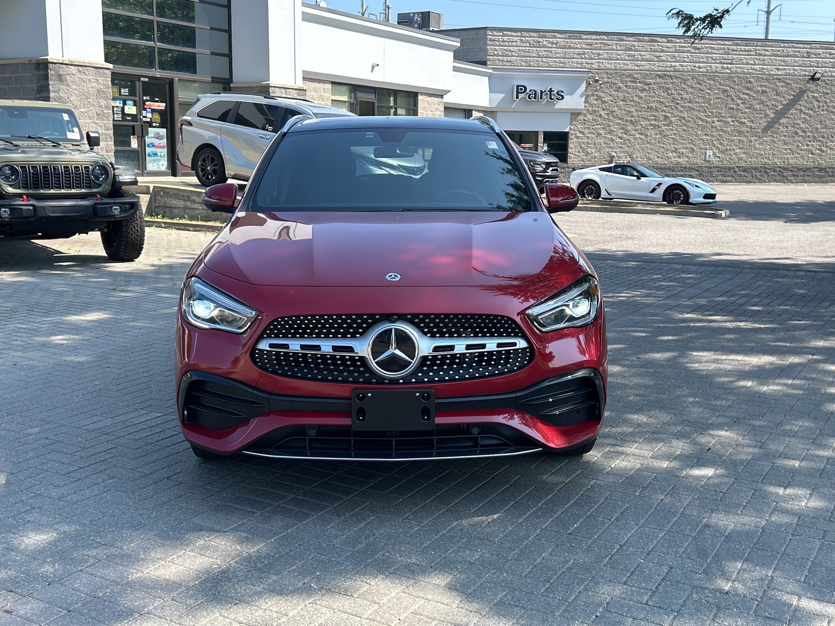 Mercedes-Benz GLA 2023