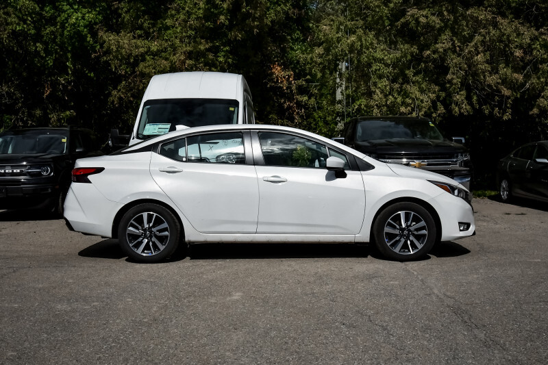 Nissan Versa 2024
