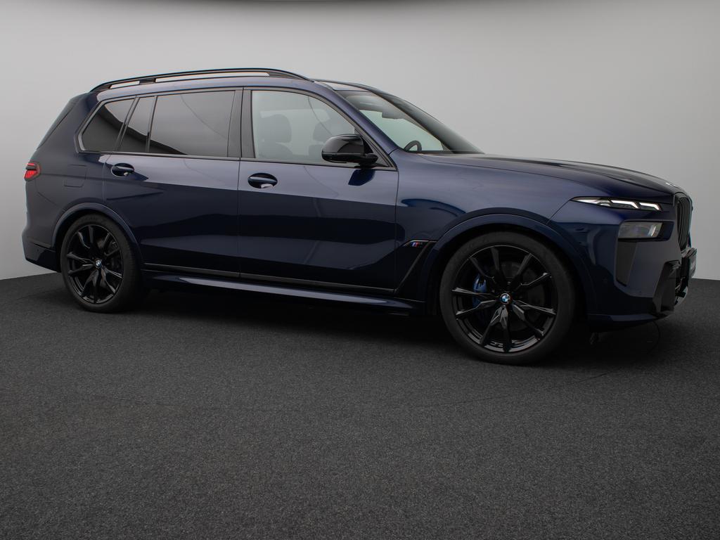 BMW X7 M60 2023