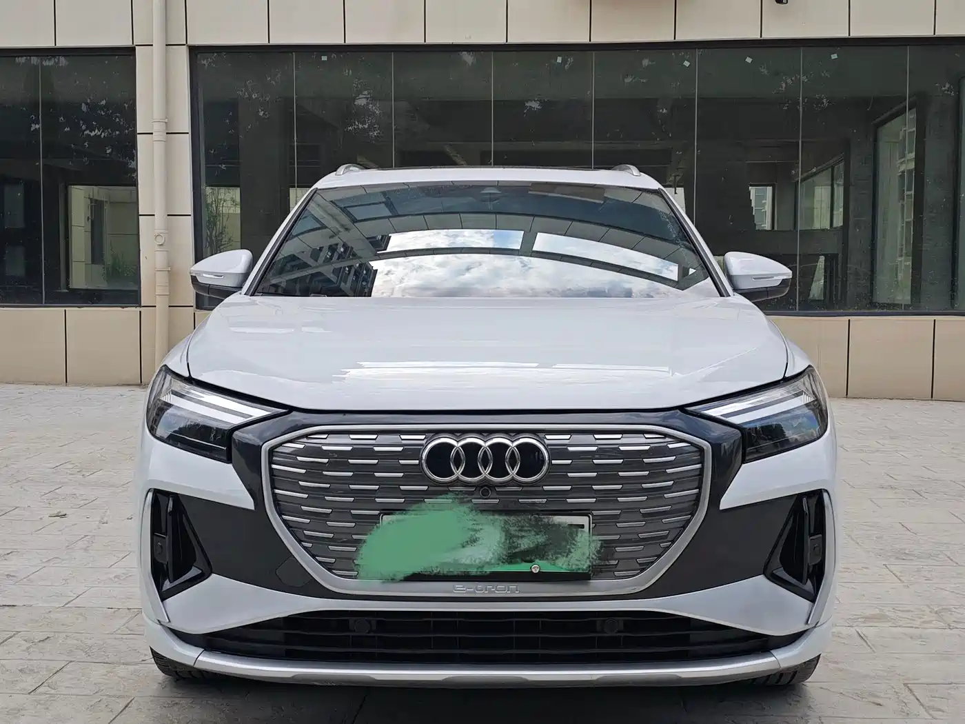 Audi Q4 e-tron 2023