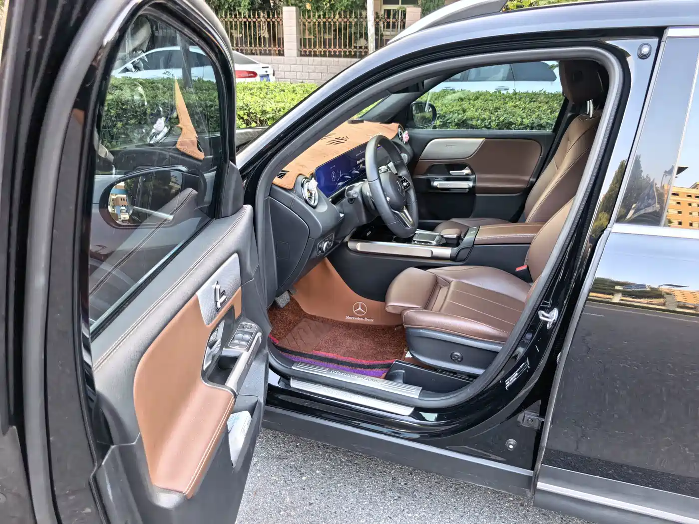 Mercedes-Benz GLB 2023