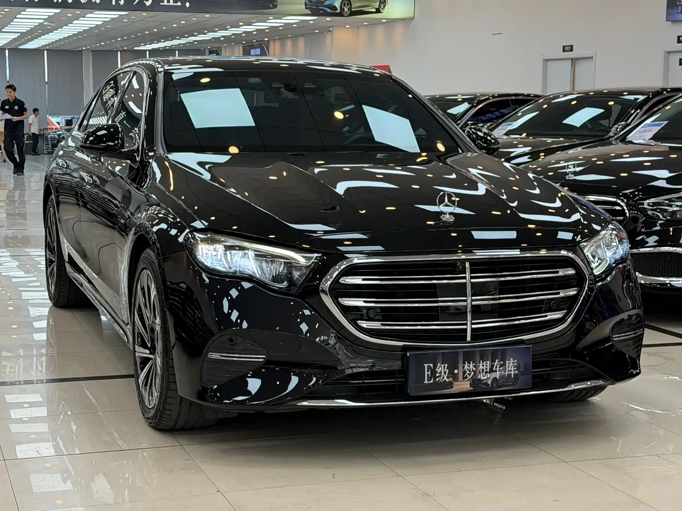 Mercedes-Benz E-Класс 2024
