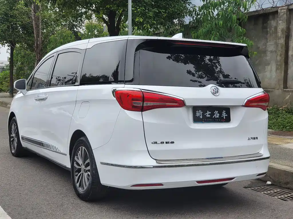 Buick GL8 2020