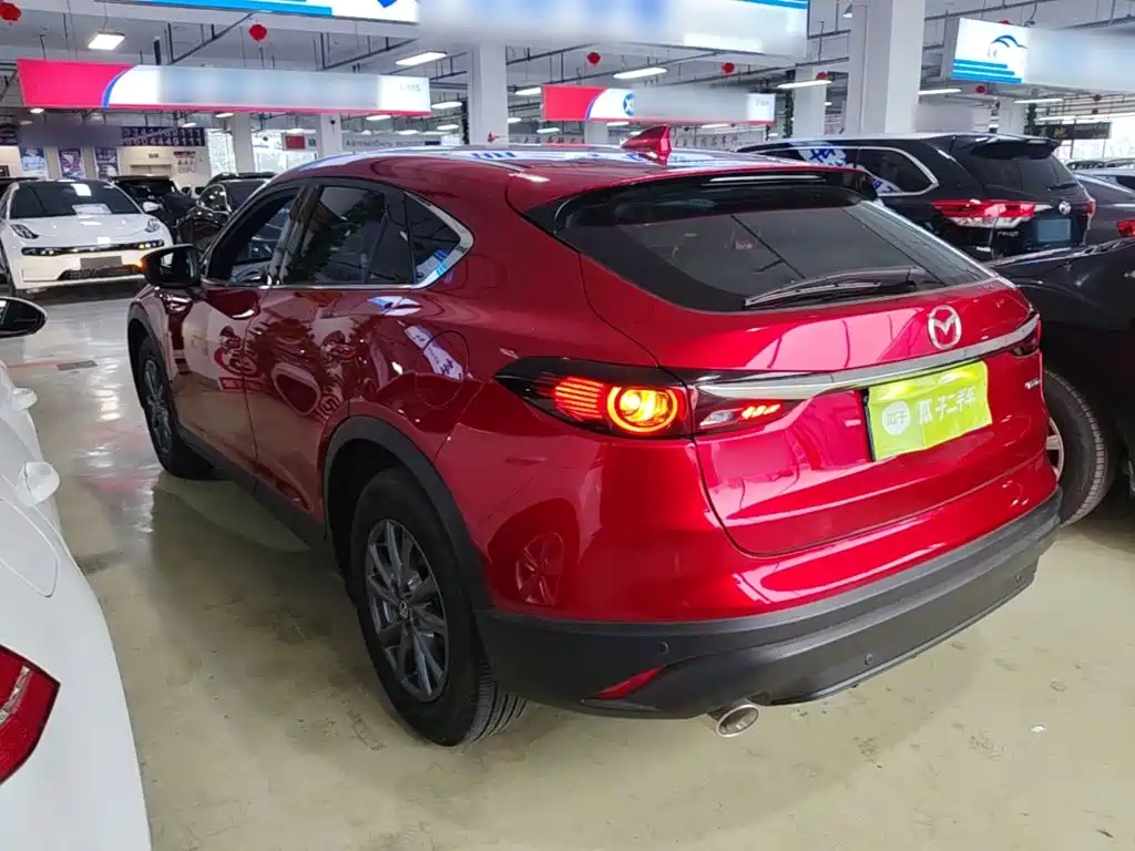 Mazda CX-4 2023